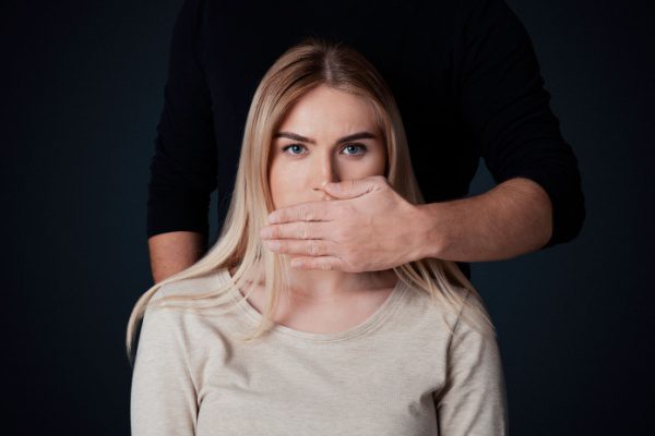 Don pour les victimes de violences : valable pour 2025… et 2024 ?